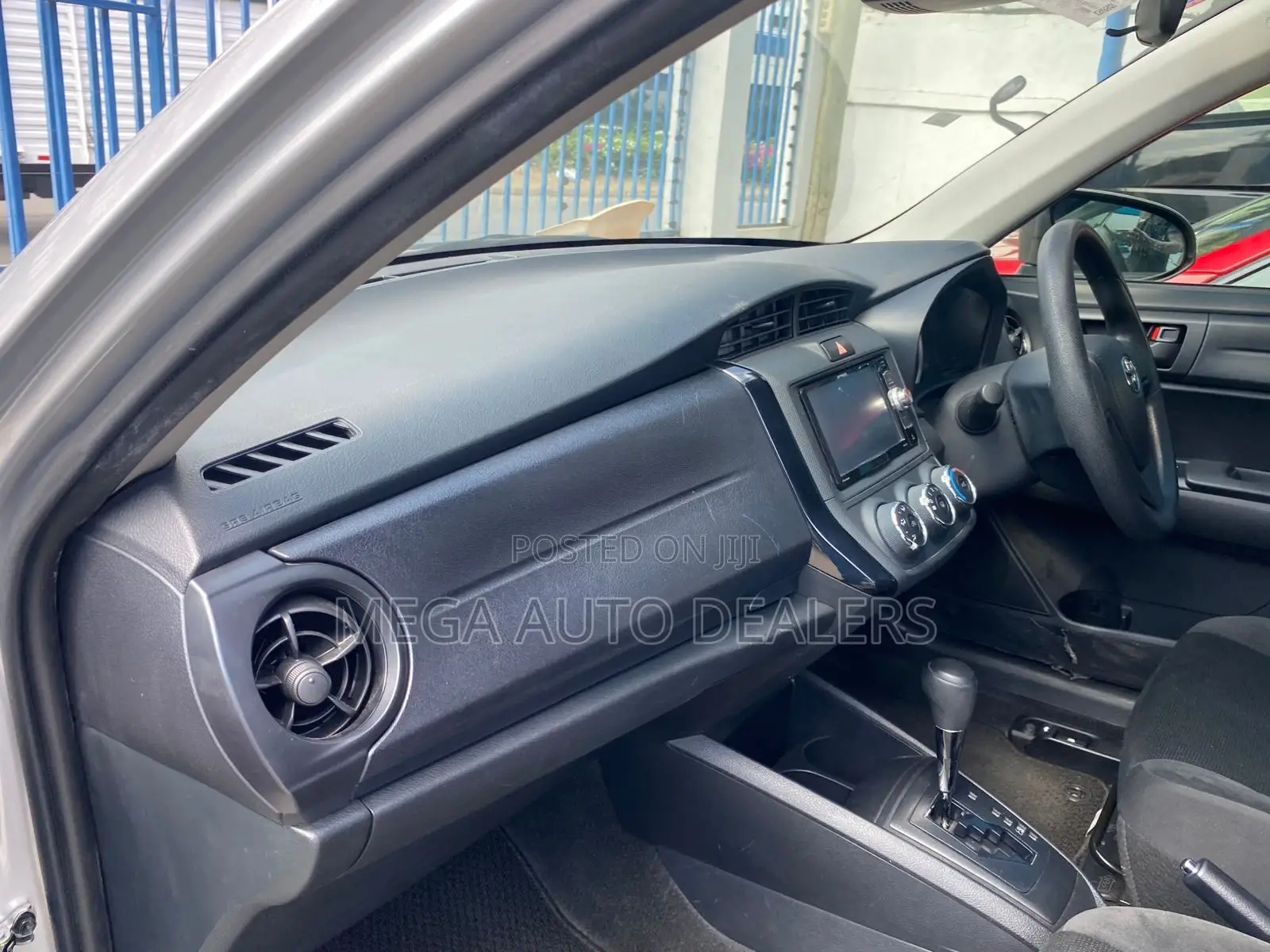 Toyota Axio 2018 Silver