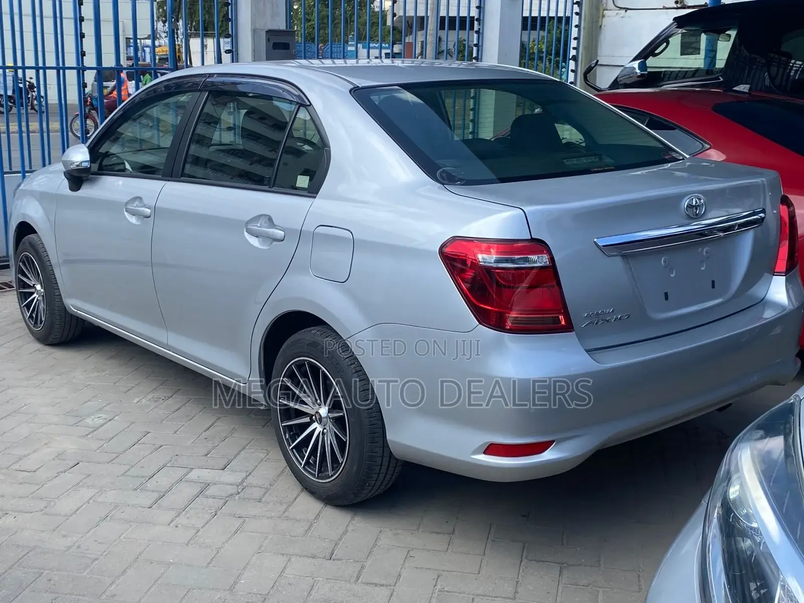 Toyota Axio 2018 Silver