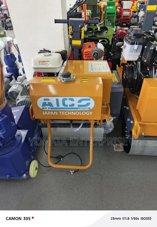 Single Drum Road Roller - thumbnail 3