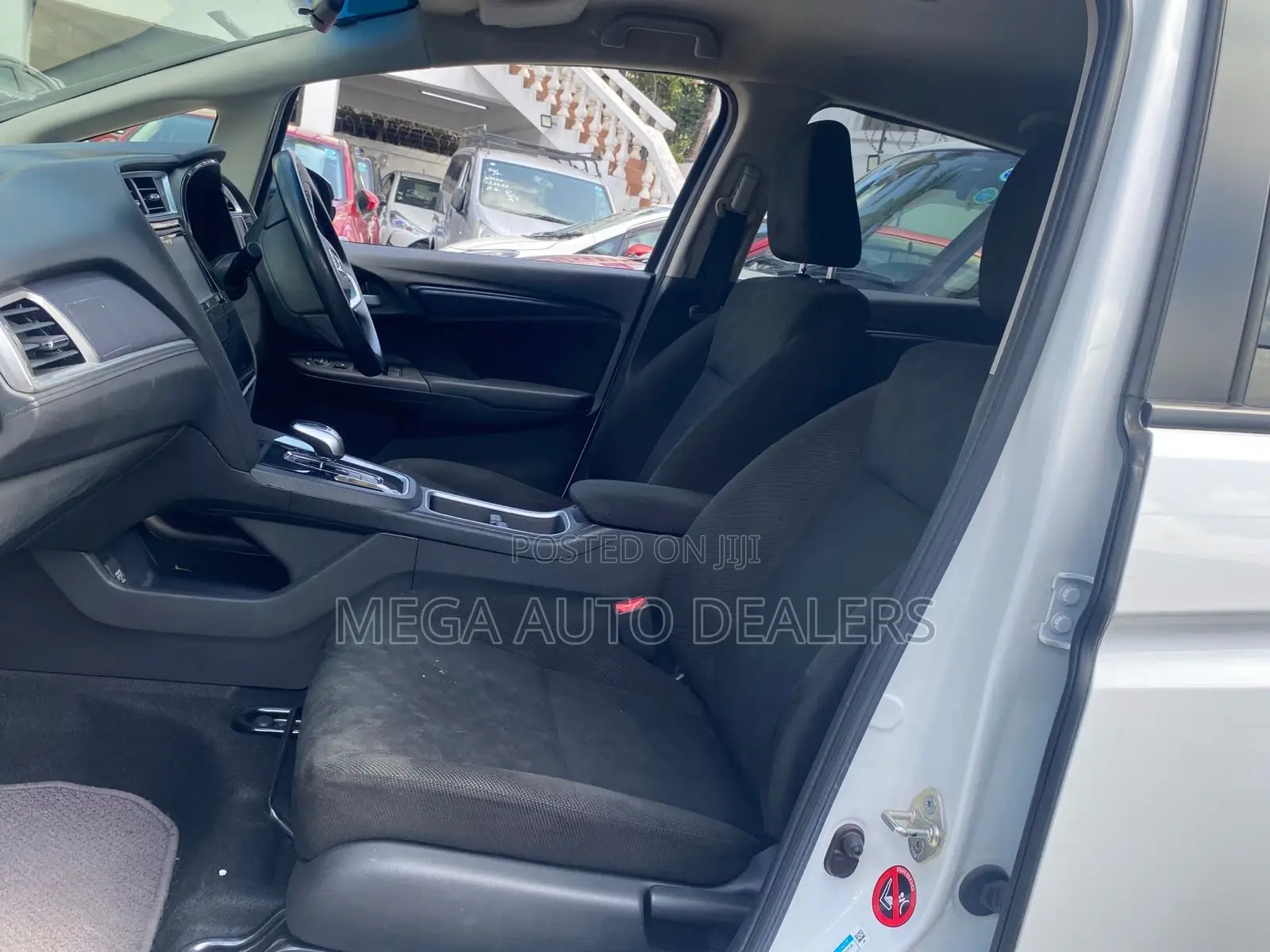 Honda Fit Shuttle 2018 White