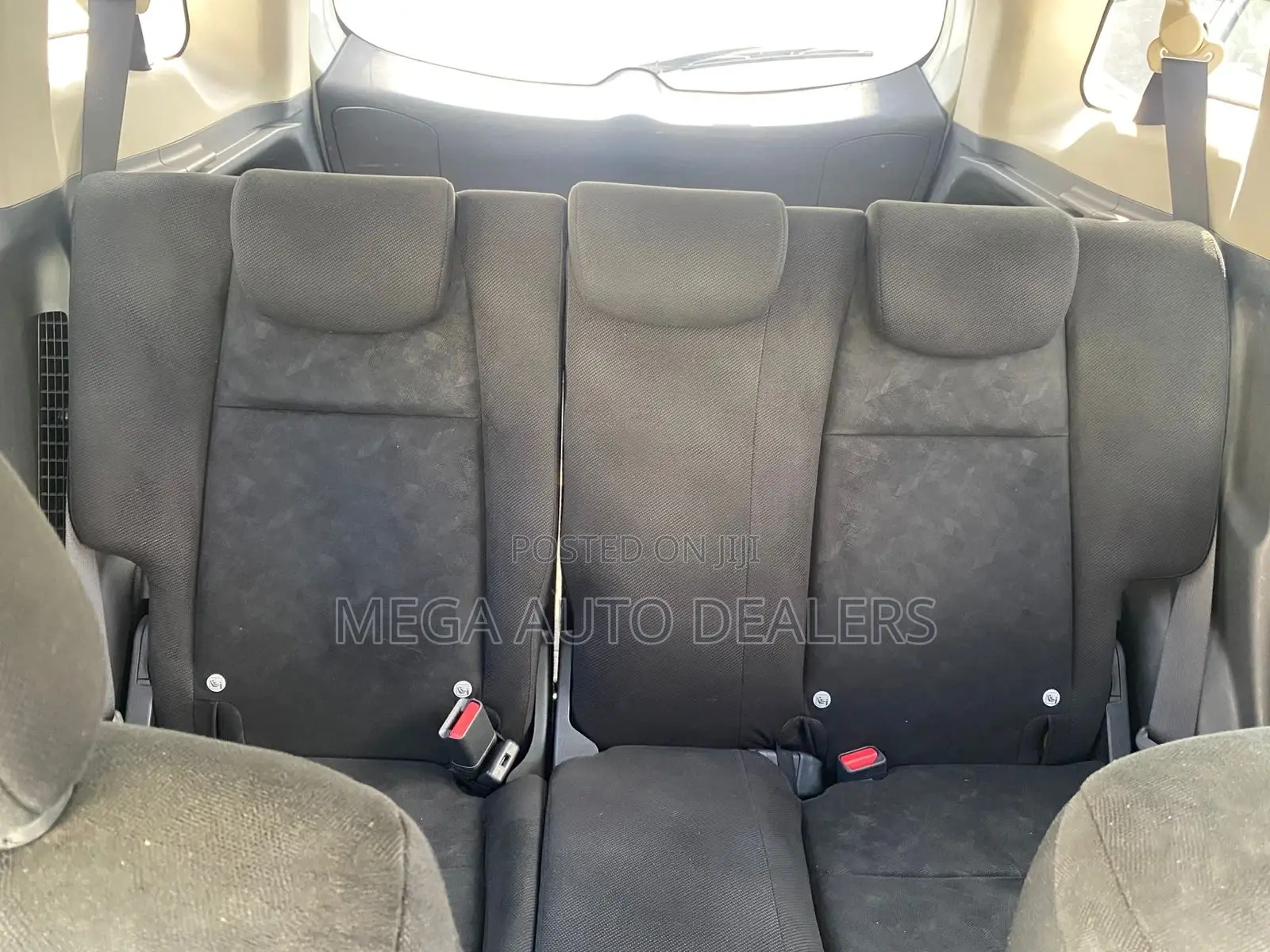 Honda Fit Shuttle 2018 White