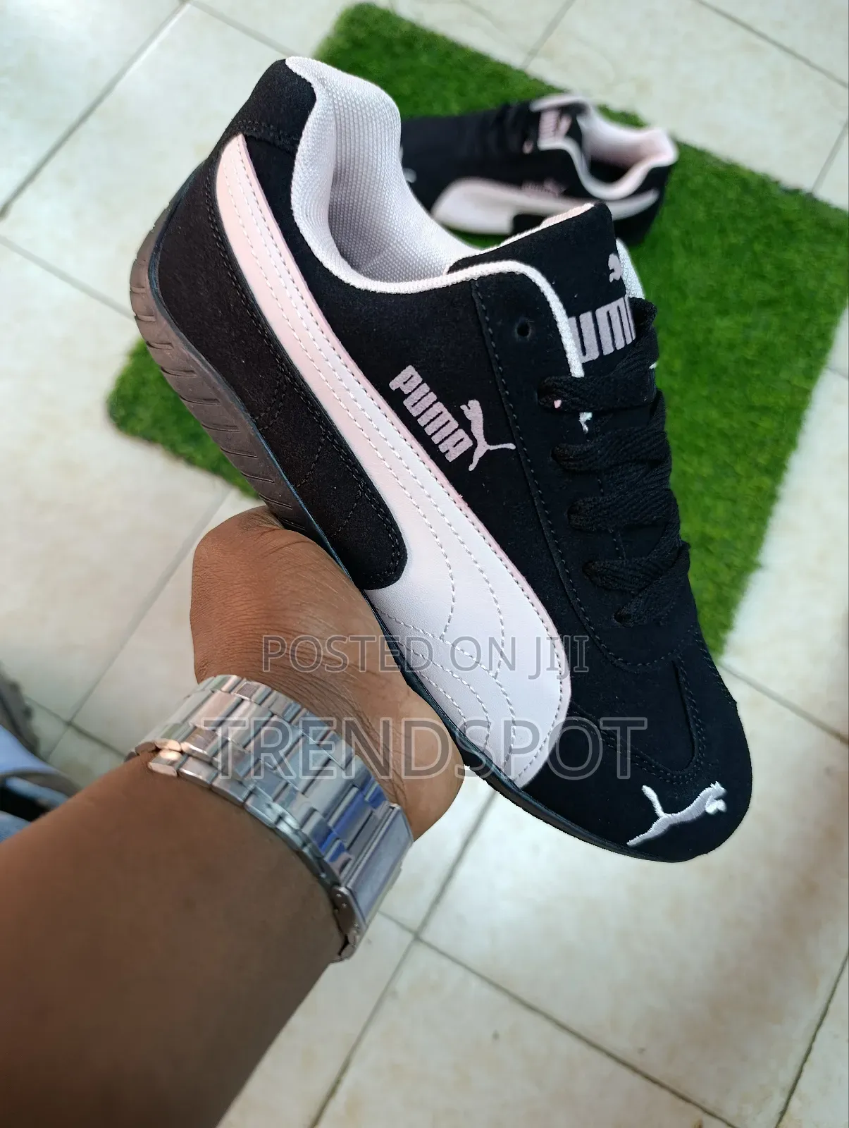 Puma Speedcat
Size 39_44