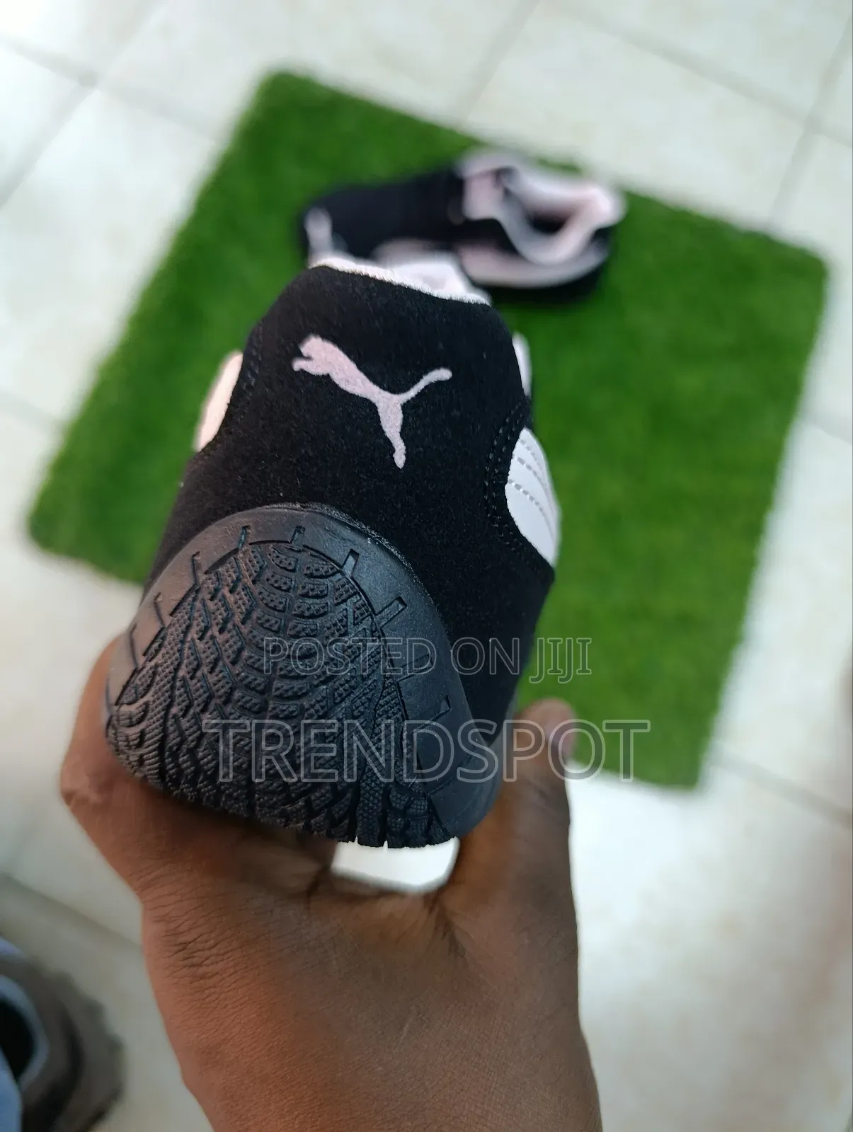 Puma Speedcat
Size 39_44