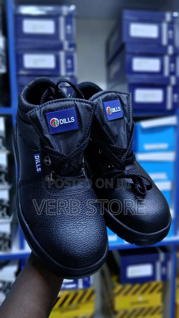 Dills Heavy Duty Safety Boots - main view