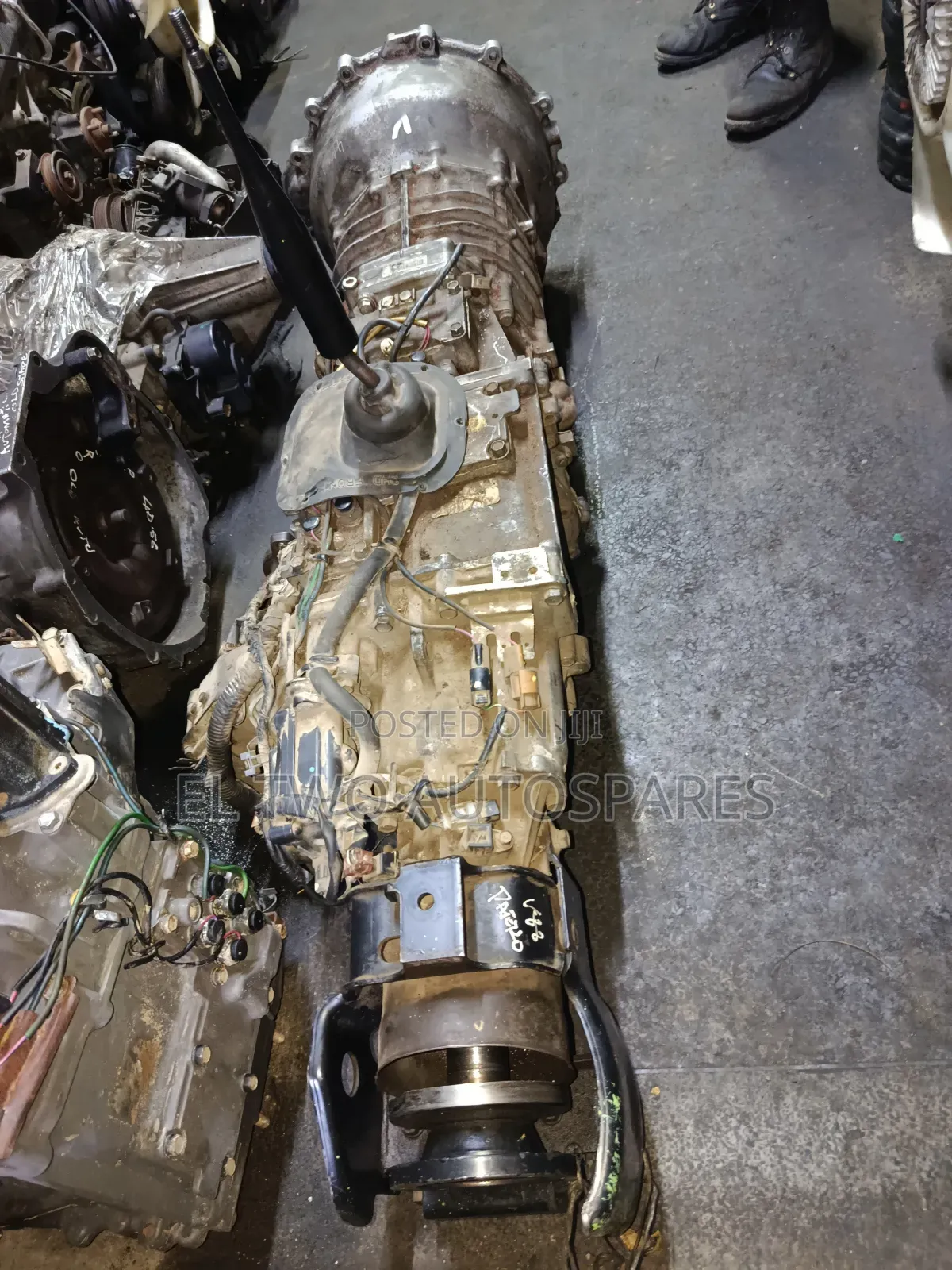 Mitsubishi Pajero Gearbox V88