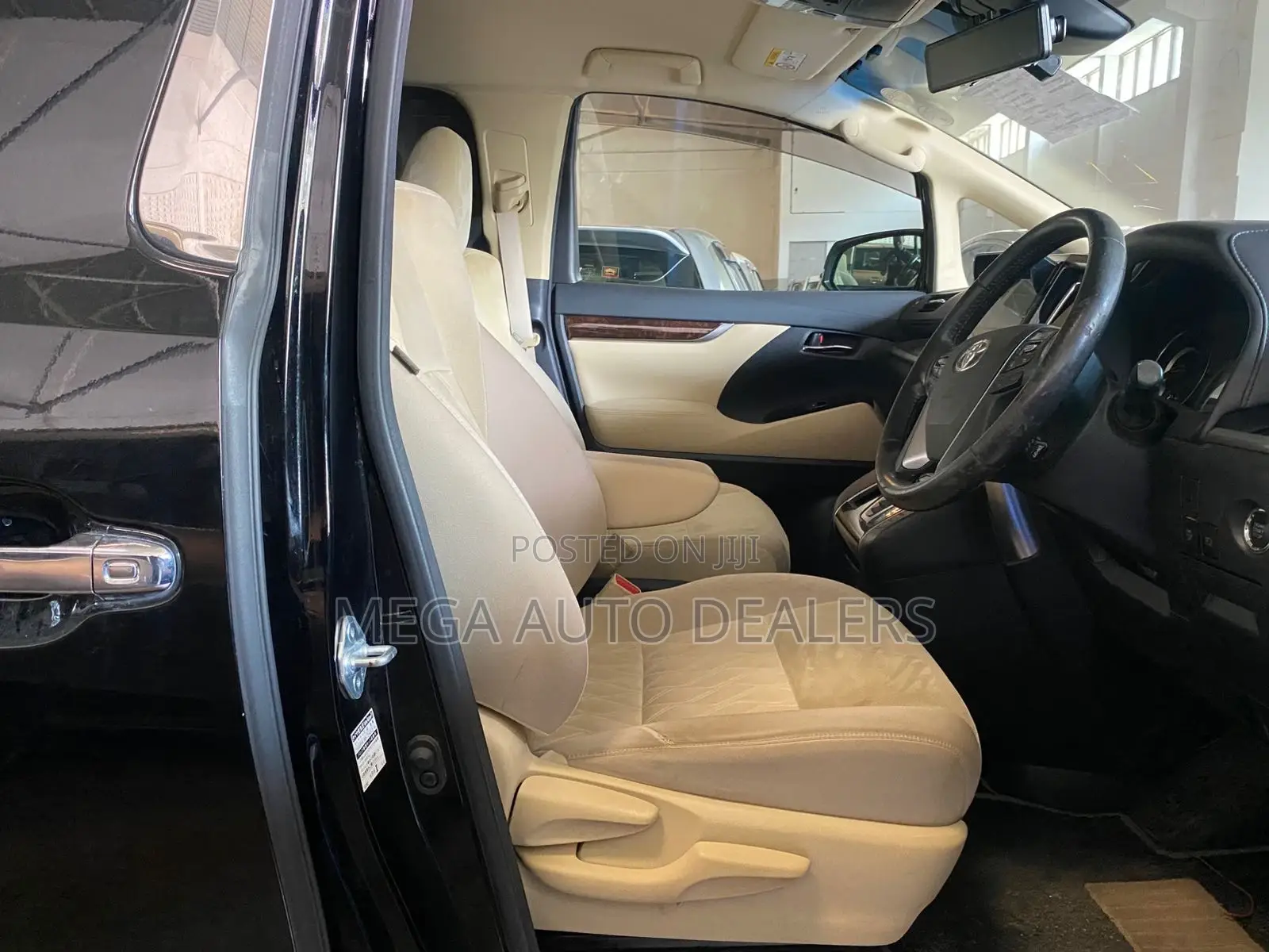 Toyota Alphard 2018 Black