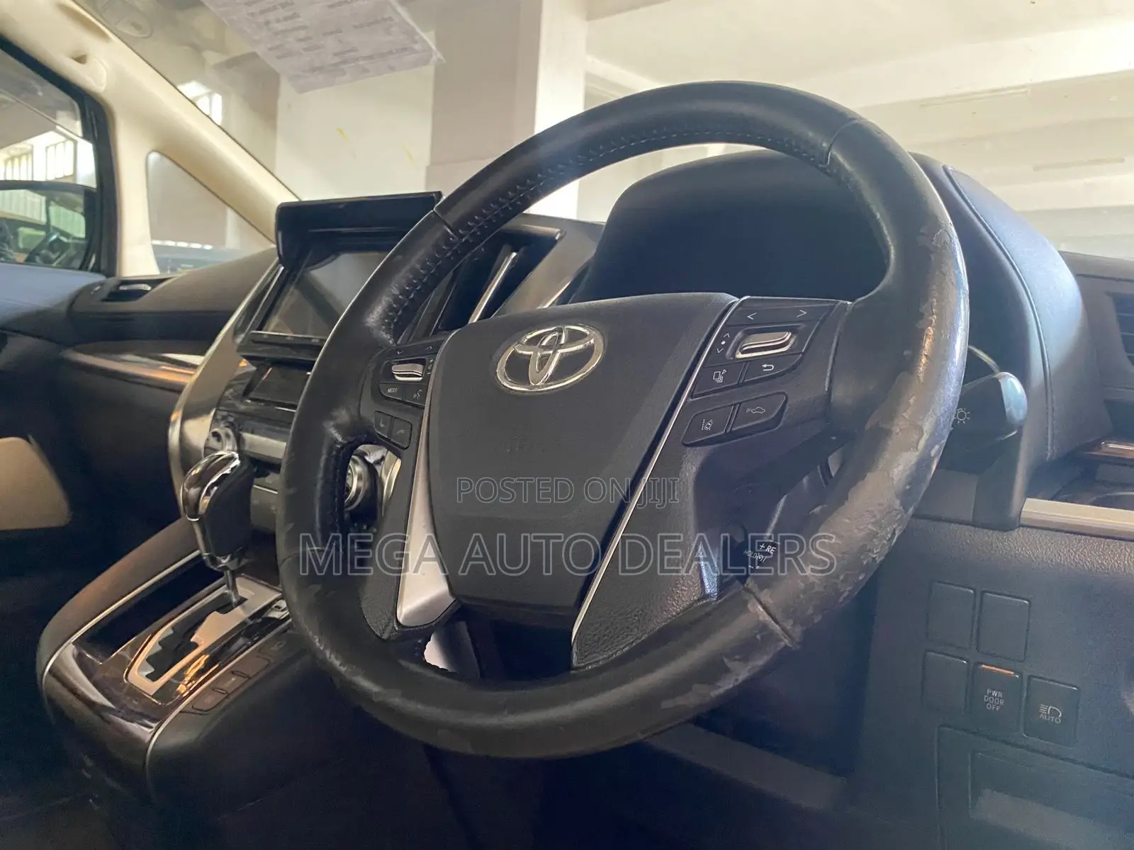 Toyota Alphard 2018 Black