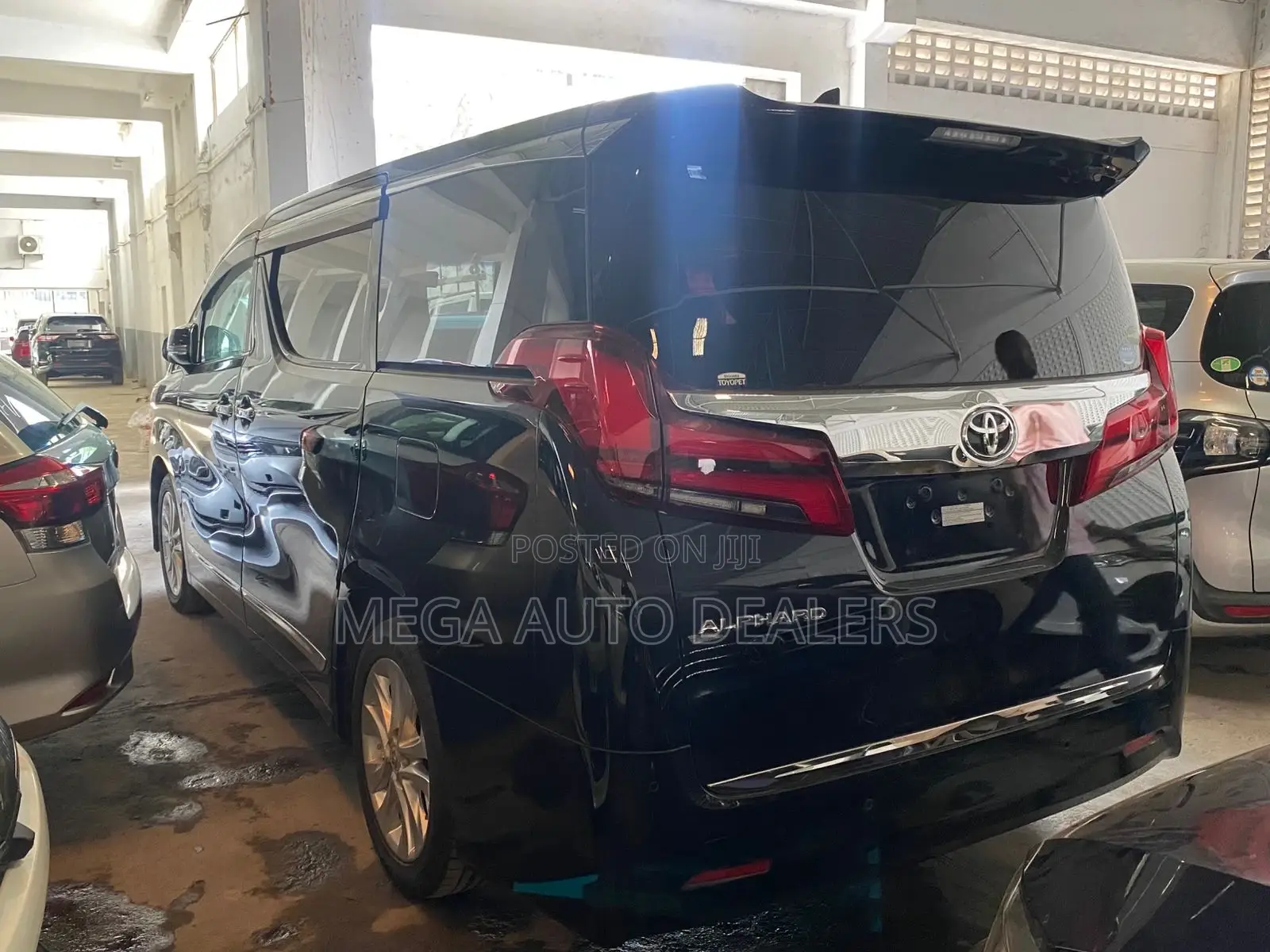 Toyota Alphard 2018 Black