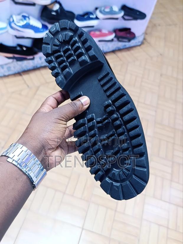 Prada Wet Look  Size 39-45 - thumbnail 4