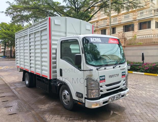 Isuzu NMR 2023 - thumbnail 3