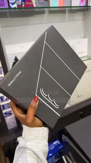 New Samsung Galaxy Z Trifold 512 GB Black