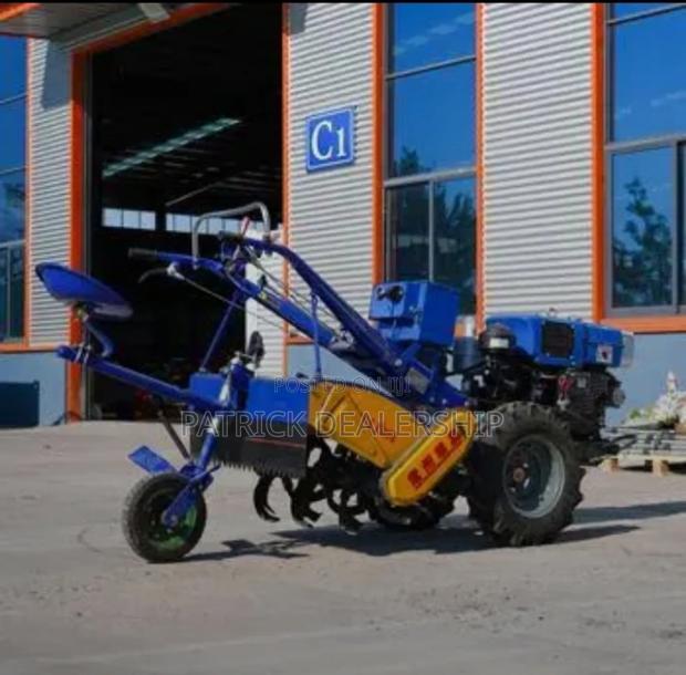 Hand Held Walking Tractor - thumbnail 3