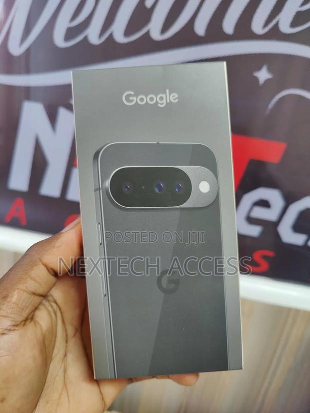 New Google Pixel 10 256 GB Black - main view