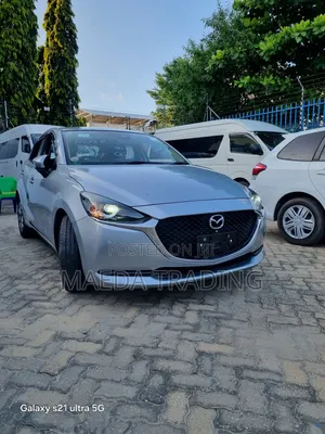 Mazda 2 2020 Silver
