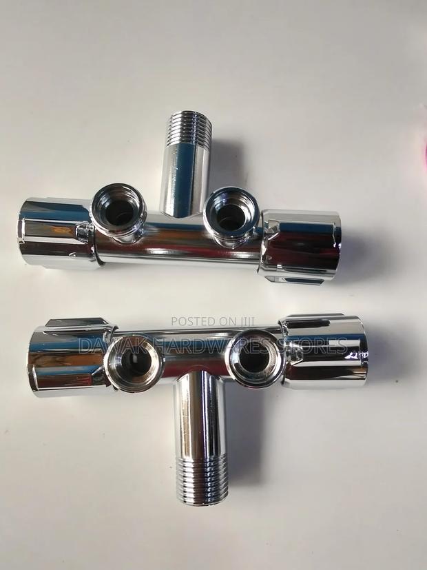 3-Way Angle Valve