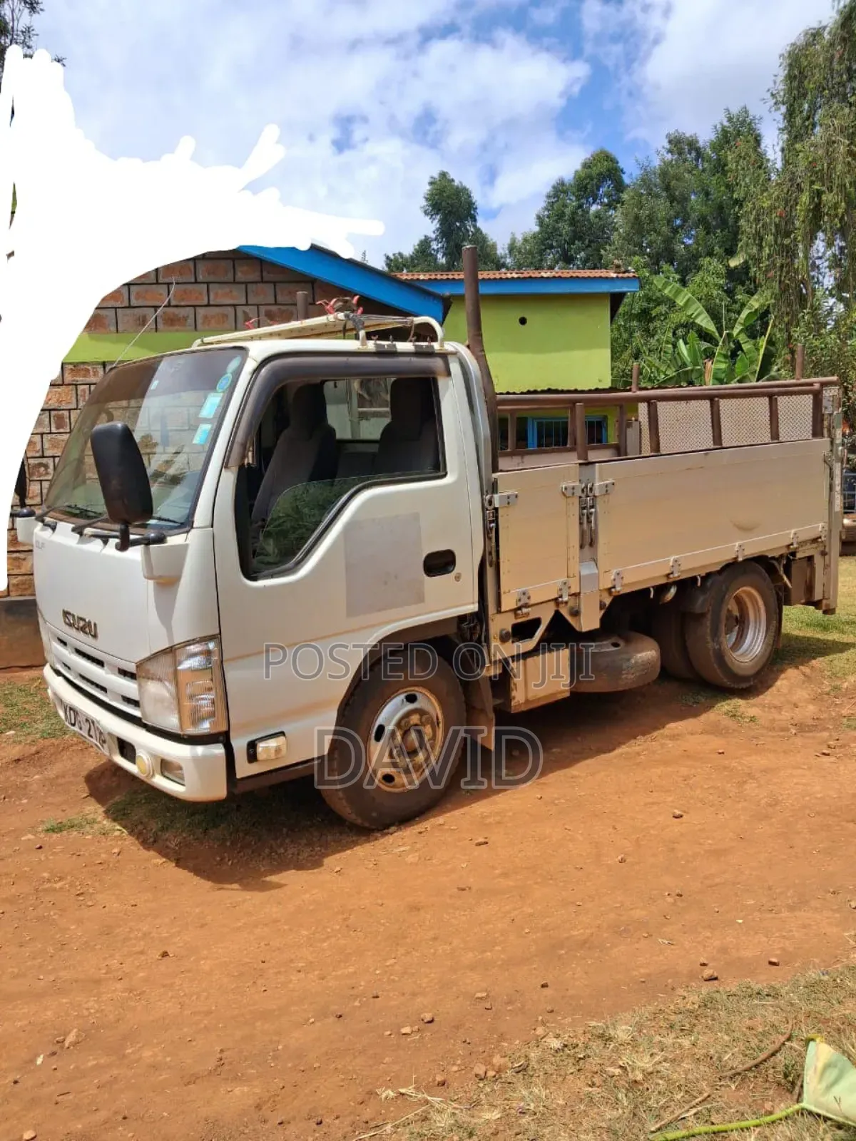 Isuzu Elf 2014