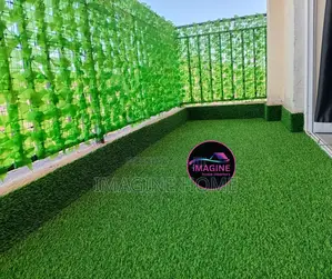 Real Green Vibes With Green Grass Carpet