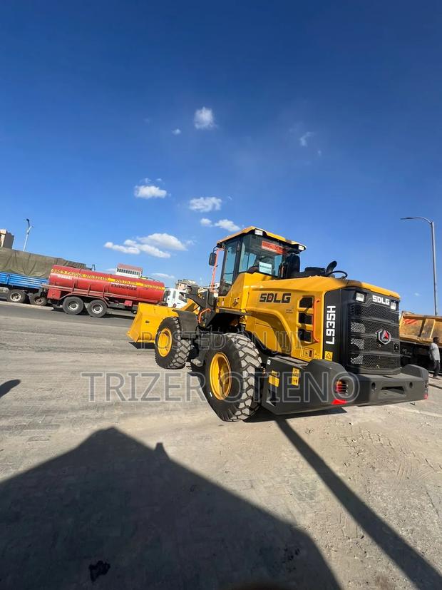 SDLG 3t Wheel Loader - thumbnail 6