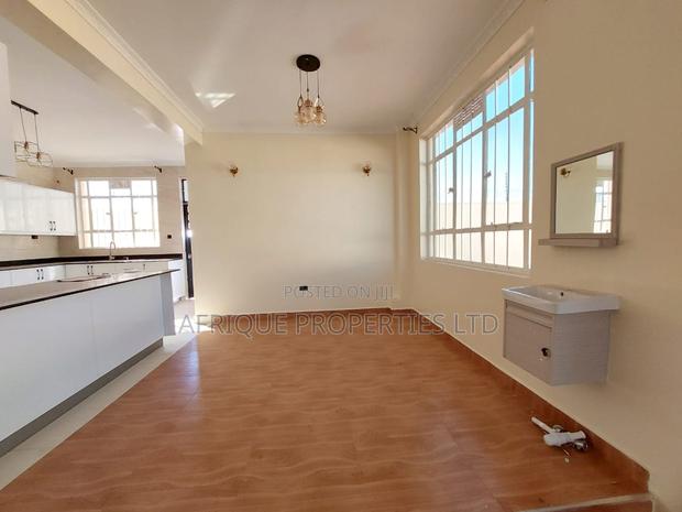4bdrm Mansion in Ruiru Bypass, Kamakis for sale - thumbnail 4