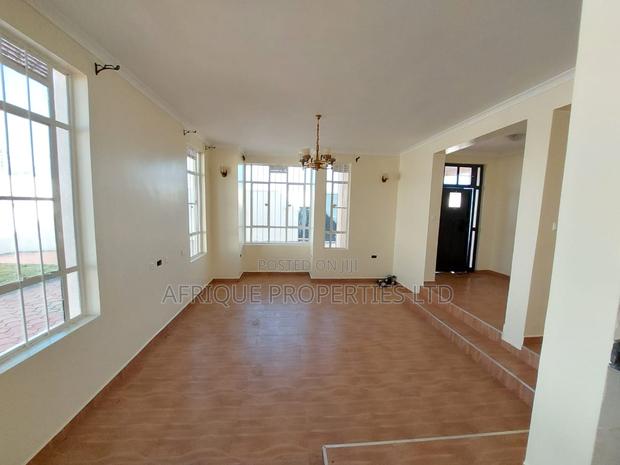 4bdrm Mansion in Ruiru Bypass, Kamakis for sale - thumbnail 6