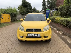 Toyota Rush 2007 Yellow