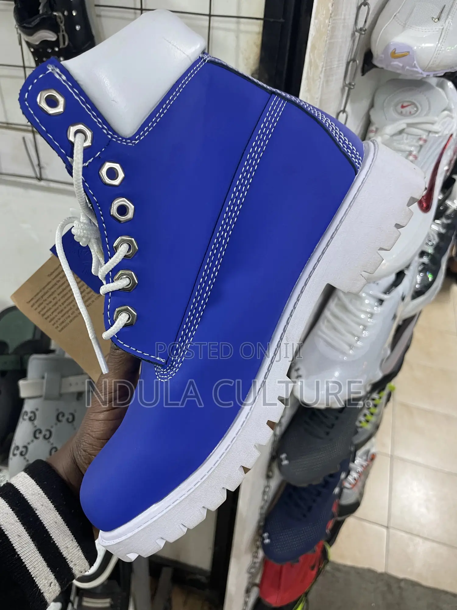 Timberland Boots White , Blue, Red