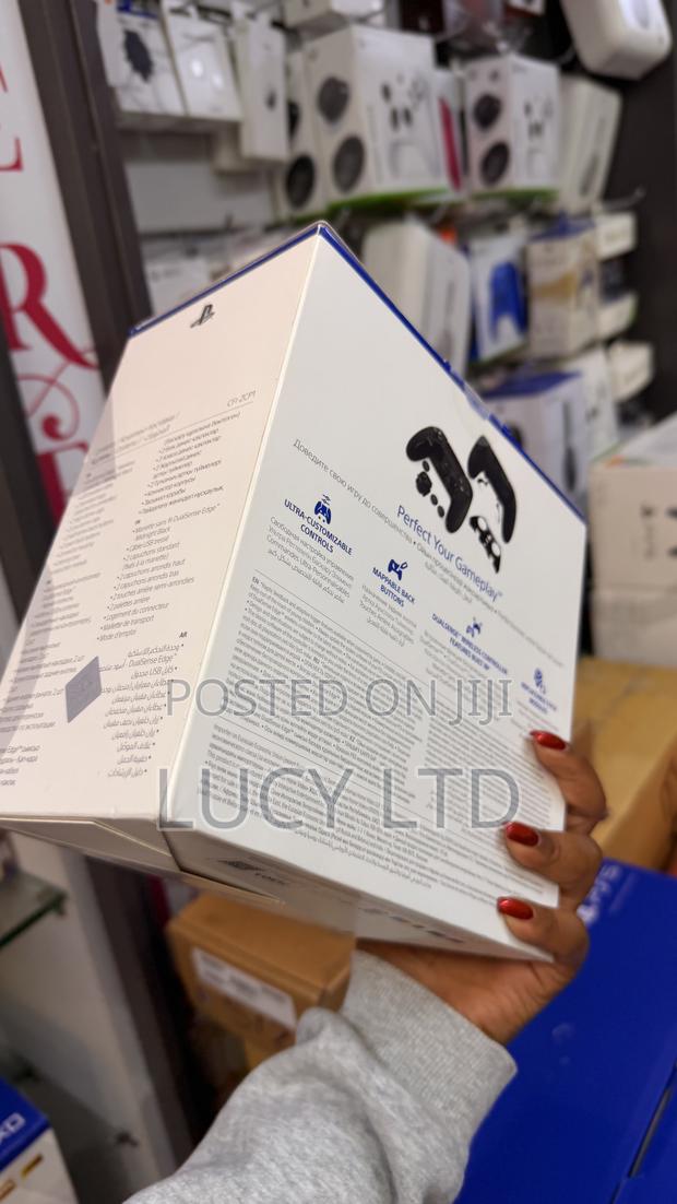 Sony Dualedge Controller (Black) - thumbnail 2