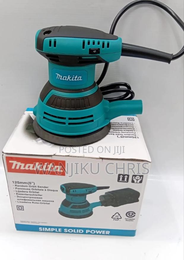 Makita Orbit Sander 5"