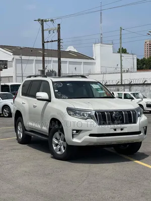 Toyota Land Cruiser Prado 2.8 2021 White
