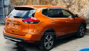 Nissan X-Trail 2019 Orange