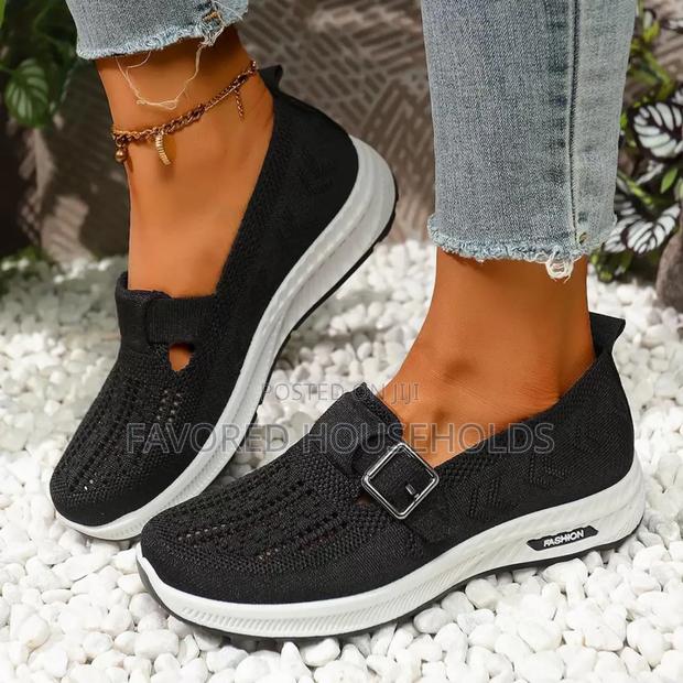 Air Mesh Sneaker - thumbnail 3