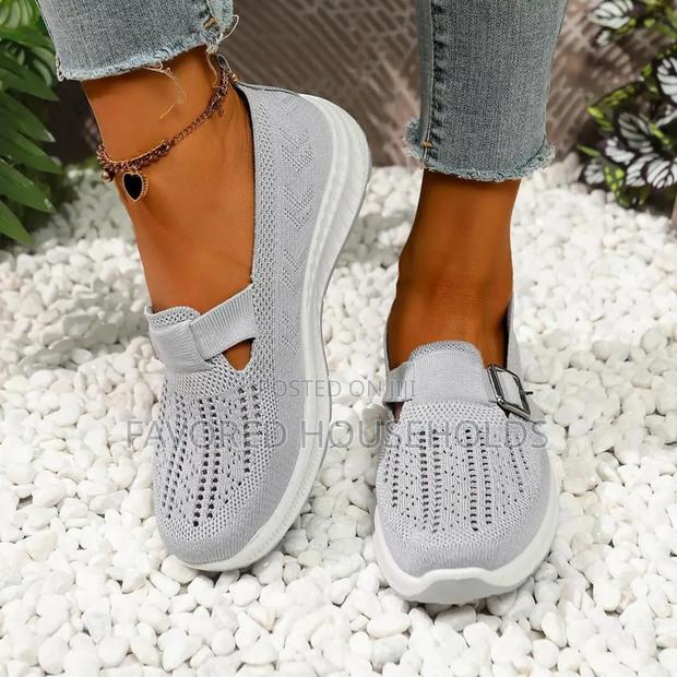 Air Mesh Sneaker - thumbnail 4