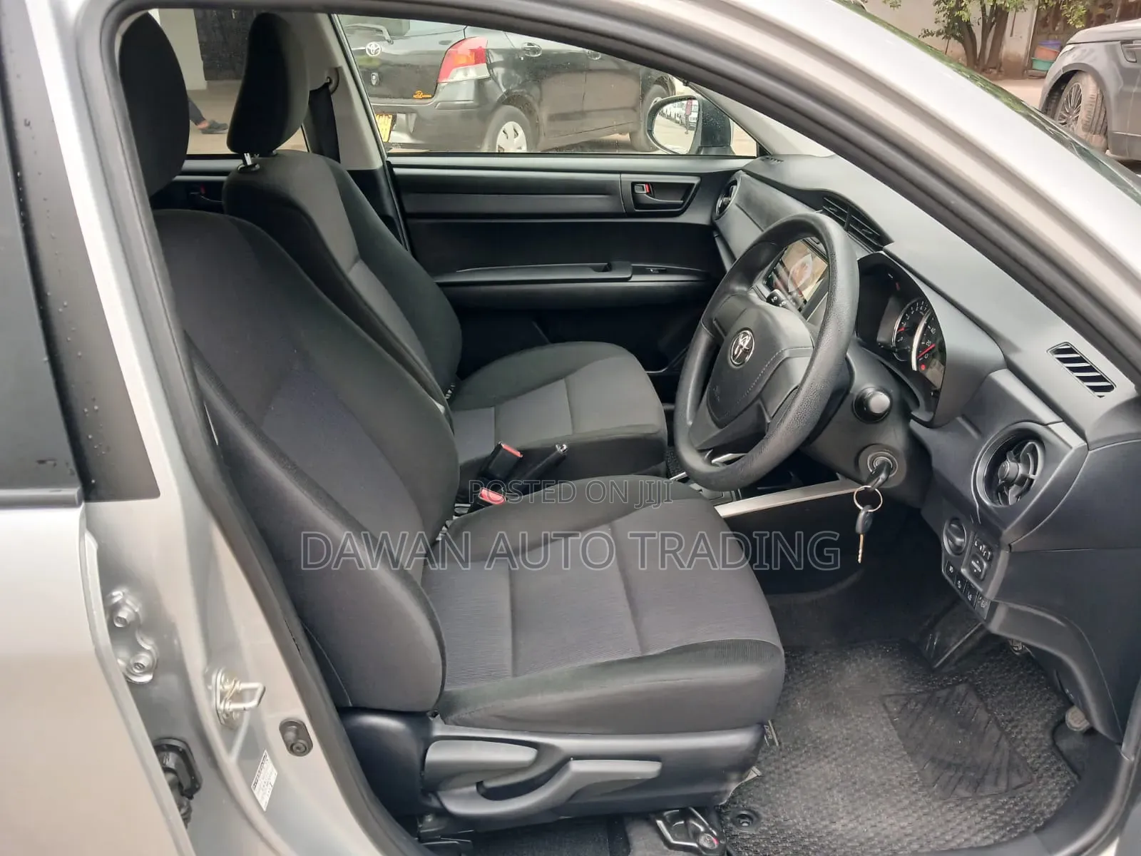 Toyota Corolla Fielder 2019 Silver