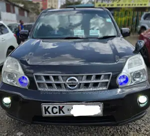 Nissan X-Trail 2.0 Petrol XE 2010 Black
