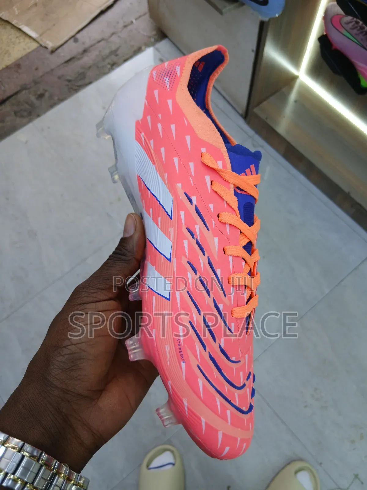 Predator Elite Signal Coral Football Boots