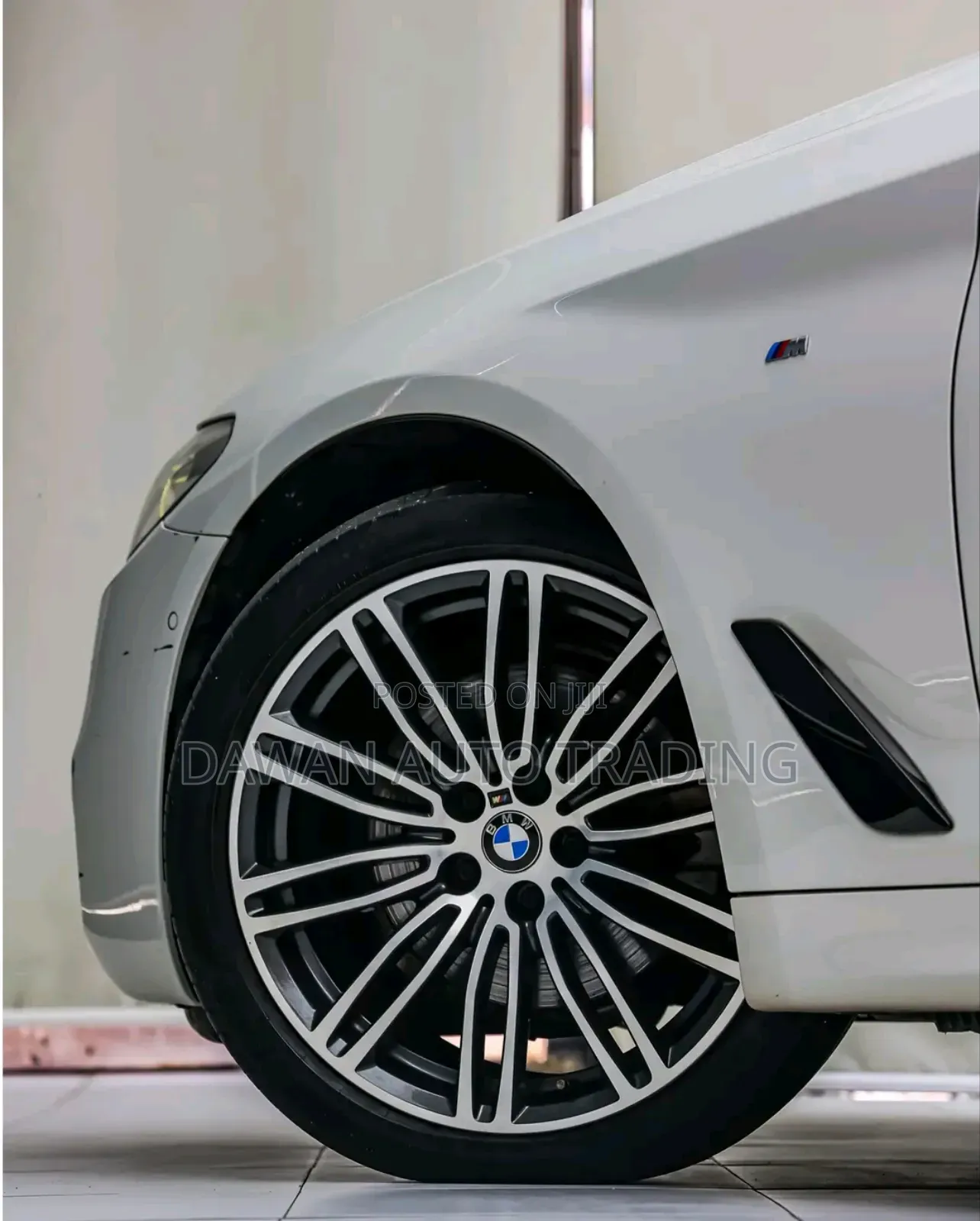 BMW 523i 2019 White