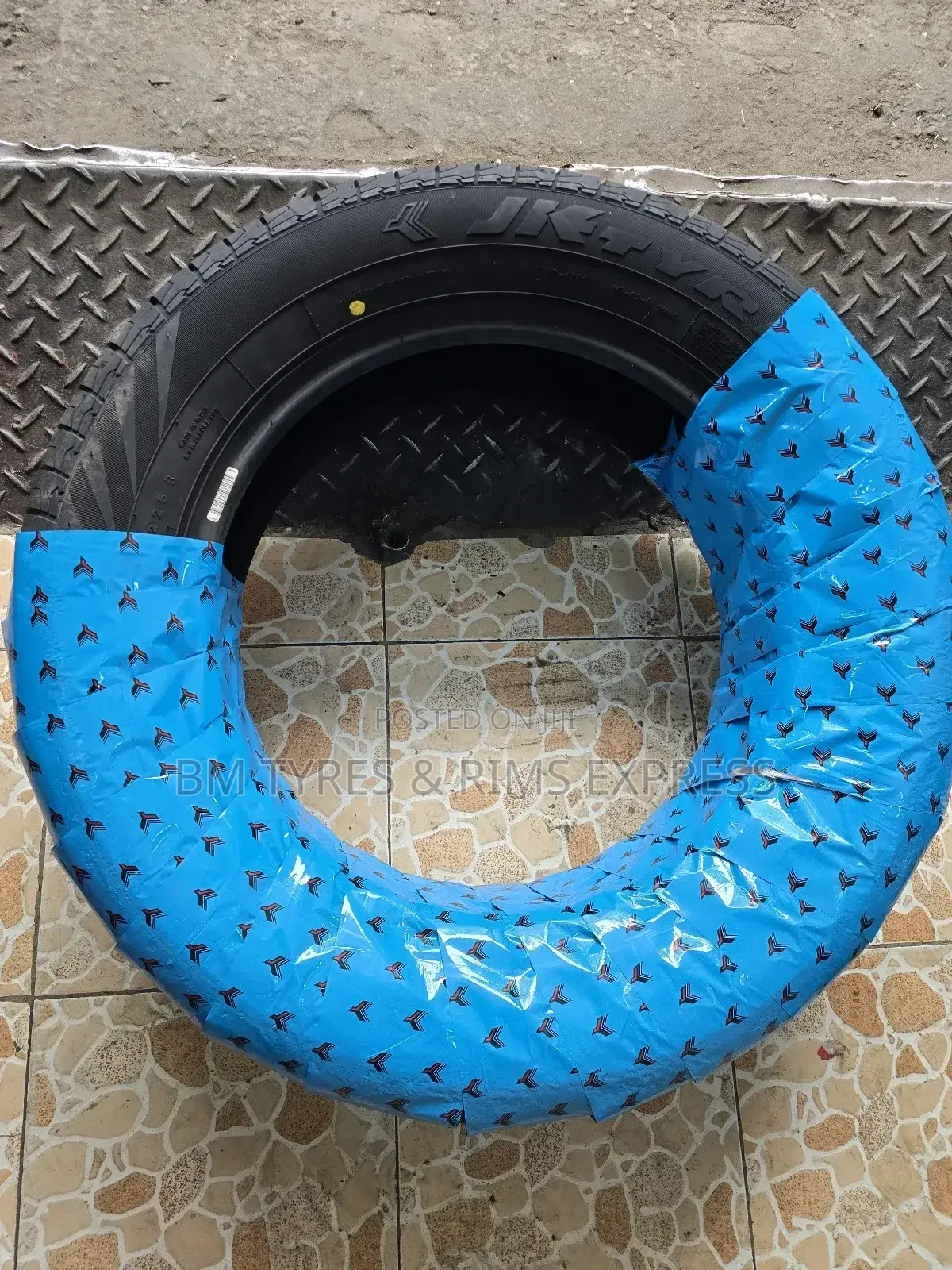 225 /60 R17 Jk Tyres (Highway Terrein)