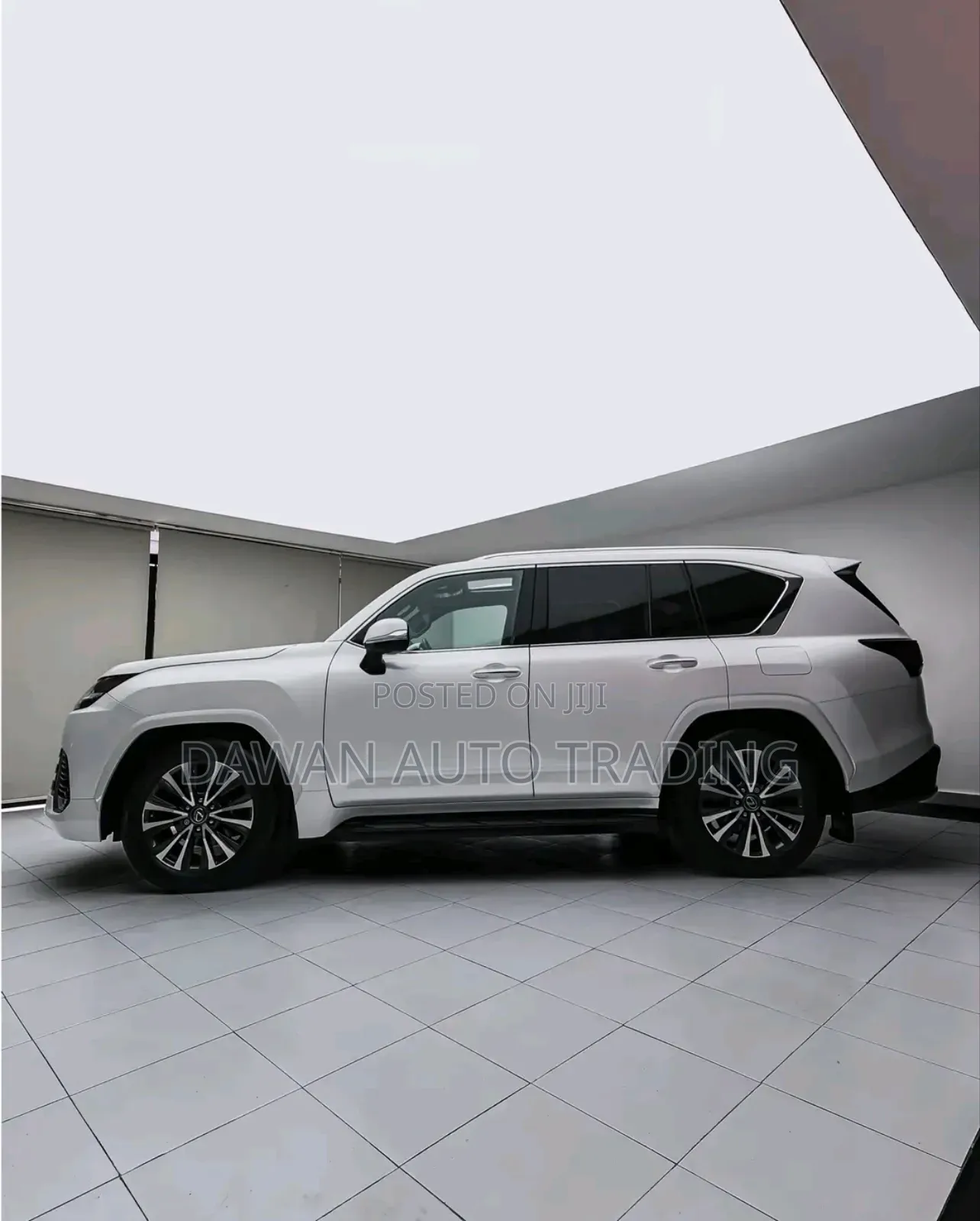 Lexus LX LX 600 2022 White