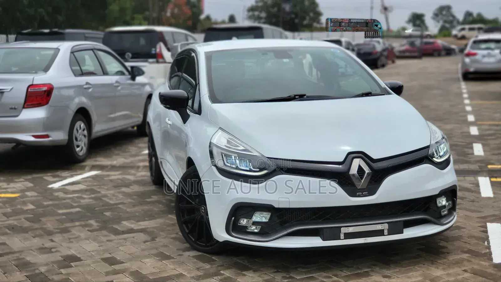 Renault Clio 2018 White