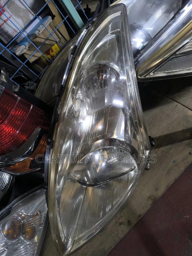 Suzuki Swift 2012  Non Xenon Headlights - thumbnail 3