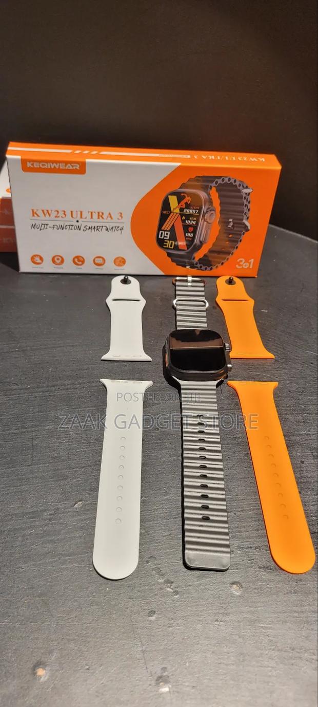 Multi-Functional Smartwatch With 3 Straps - thumbnail 5