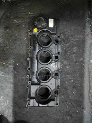 Nissan Navara,Nv350 Top Cover (Zd30)