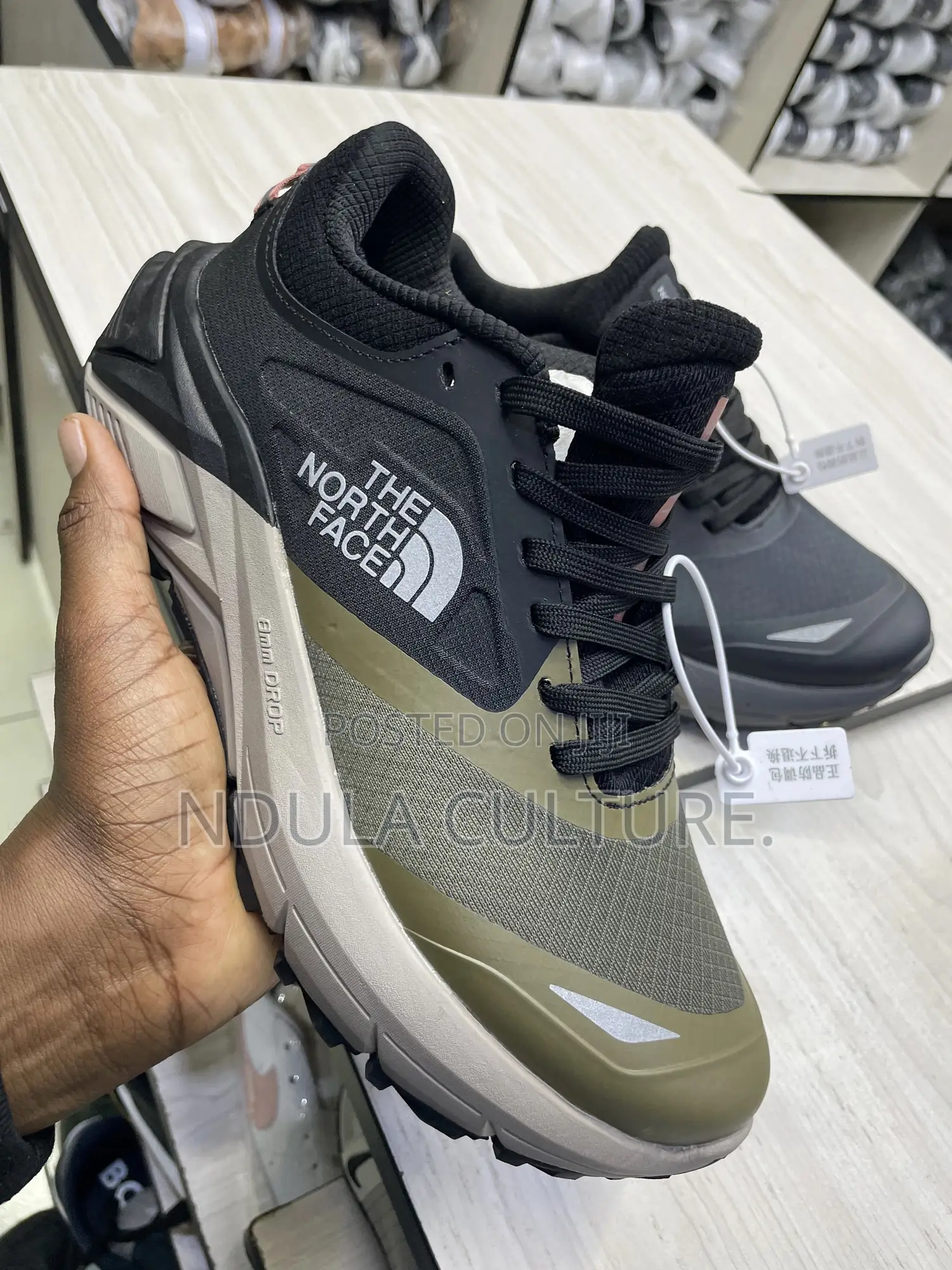 (Original )The North Face Vectiv Enduris Hike