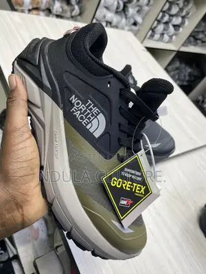 (Original )The North Face Vectiv Enduris Hike