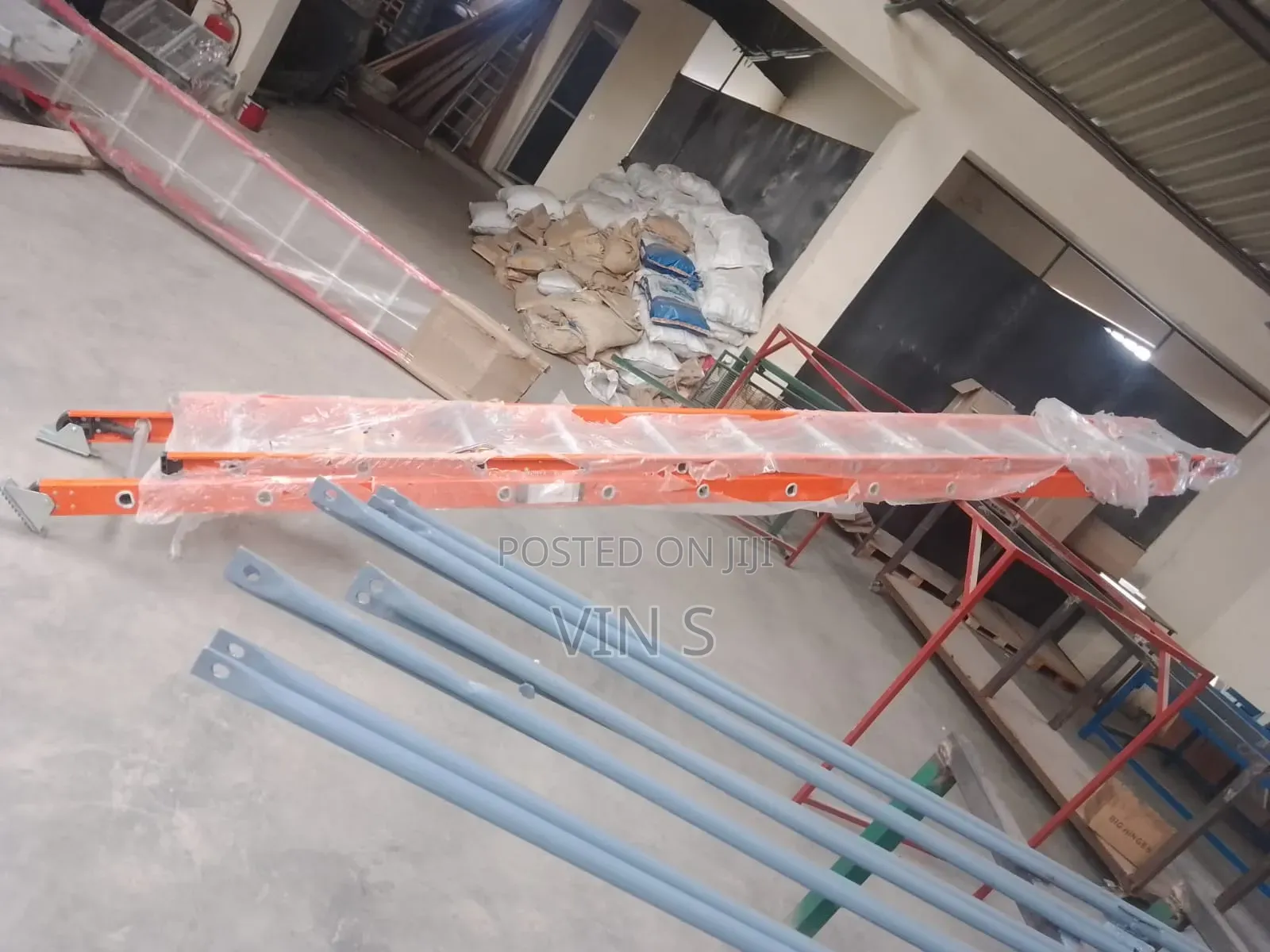 Fiberglass Ladders; Fiberglãss Lâdders# Fibérglass Laddėrs~Fiberglăss]