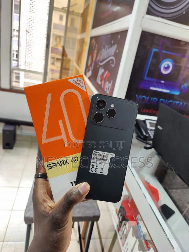 New Tecno Spark 40 128 GB Black - main view