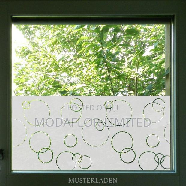 Decorative Privacy Film – Minimalist Glass Look