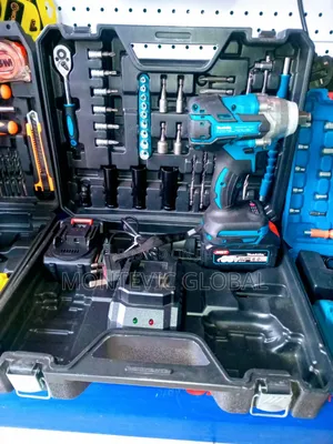 Makita Impact Wrench
