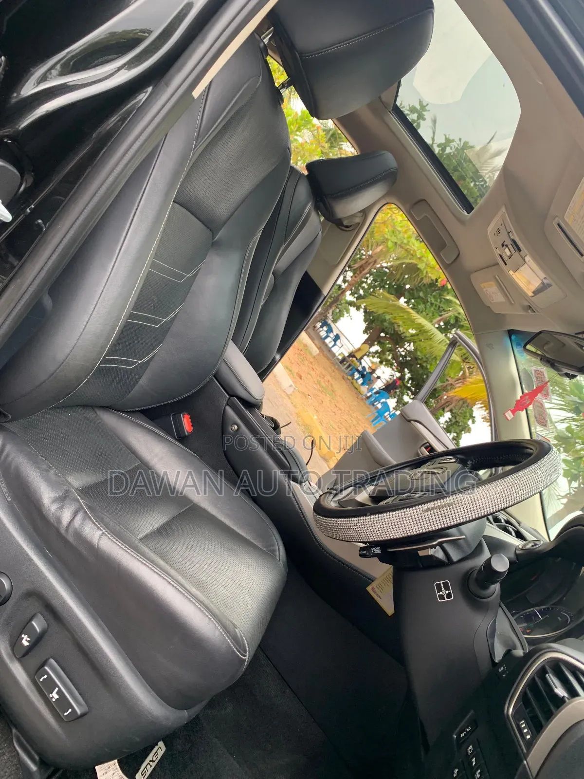 Lexus NX 300h Base 4x4 (2.5L 4cyl 2A) 2017 Black