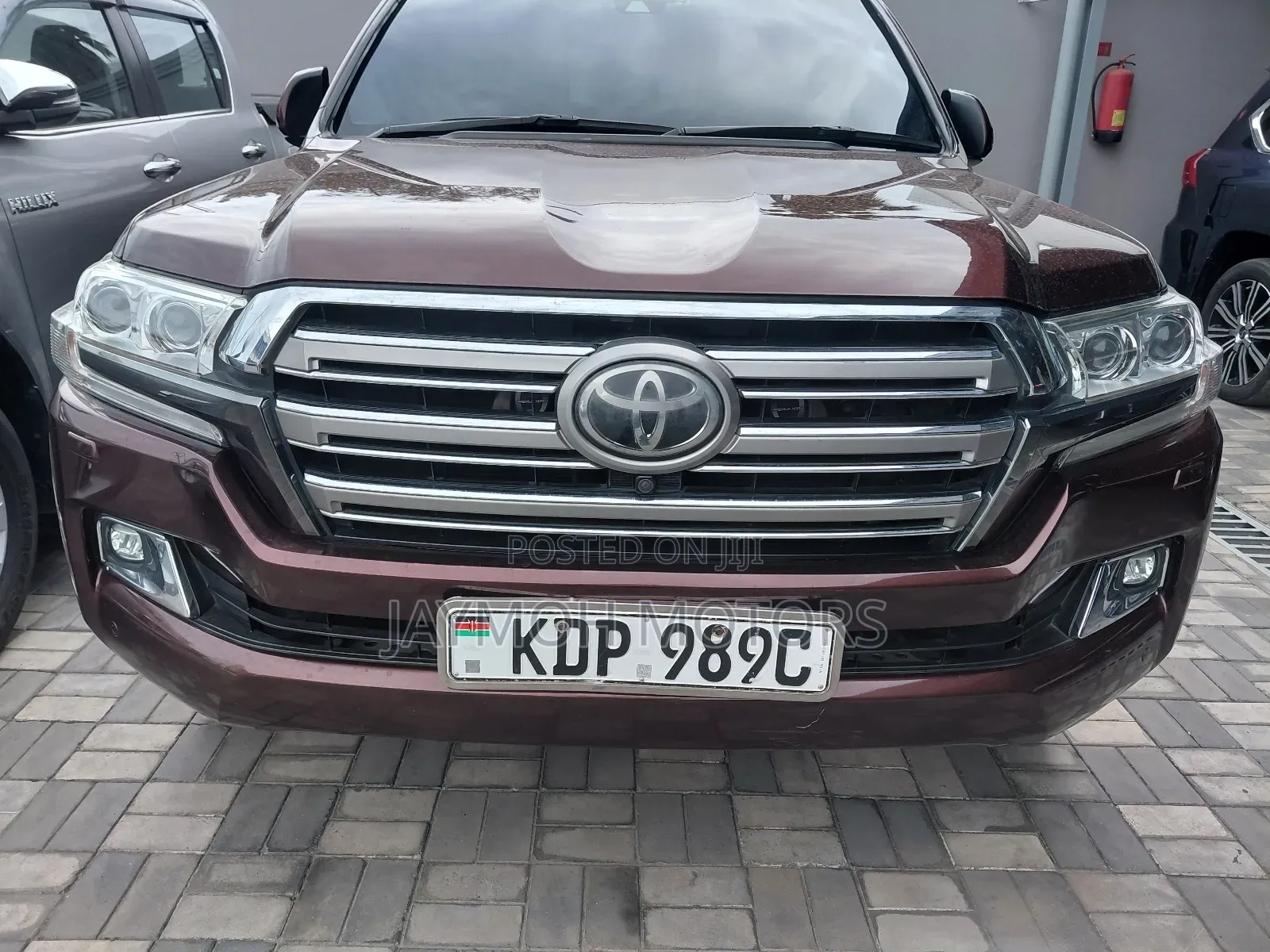 Toyota Land Cruiser 2017 Maroon